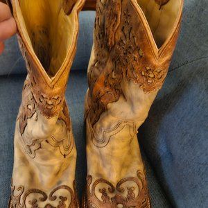 Corral Handcrafted Womens Boots - image 1